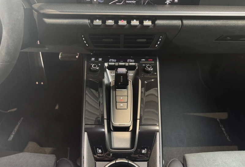 Porsche 911 992.2 CARRERA GTS/FACELIFT/SPORT DESIGN/BURMESTER/ - 171780 EUR - 89582757 17