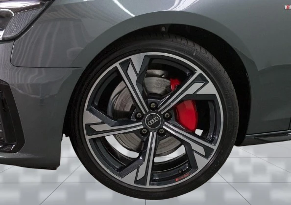 Audi A4 Avant 40 TFSI Quattro = S-line = Гаранция - изображение 3