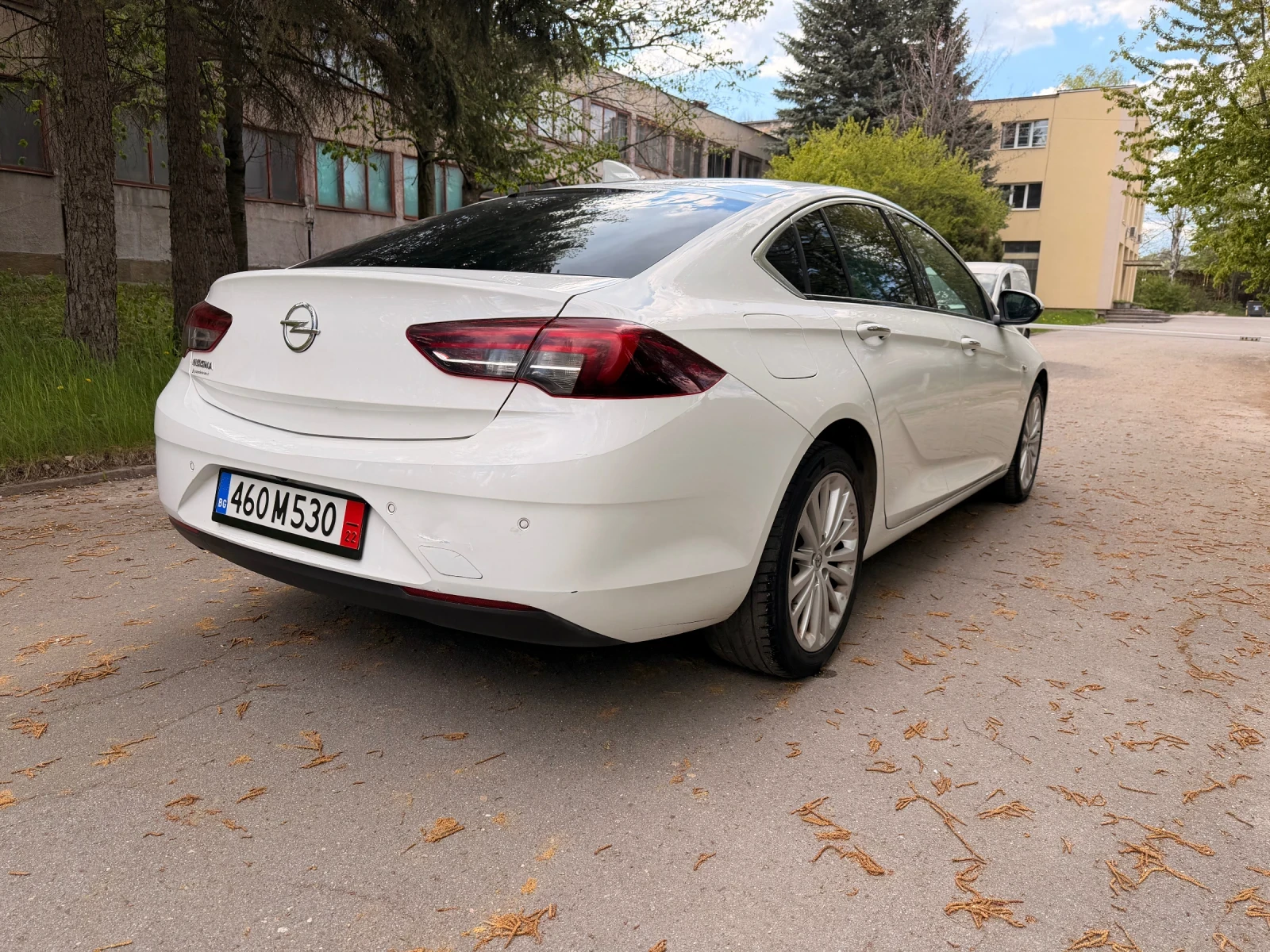 Opel Insignia 1, 6 d , снимка 4 - Автомобили и джипове - 47388969