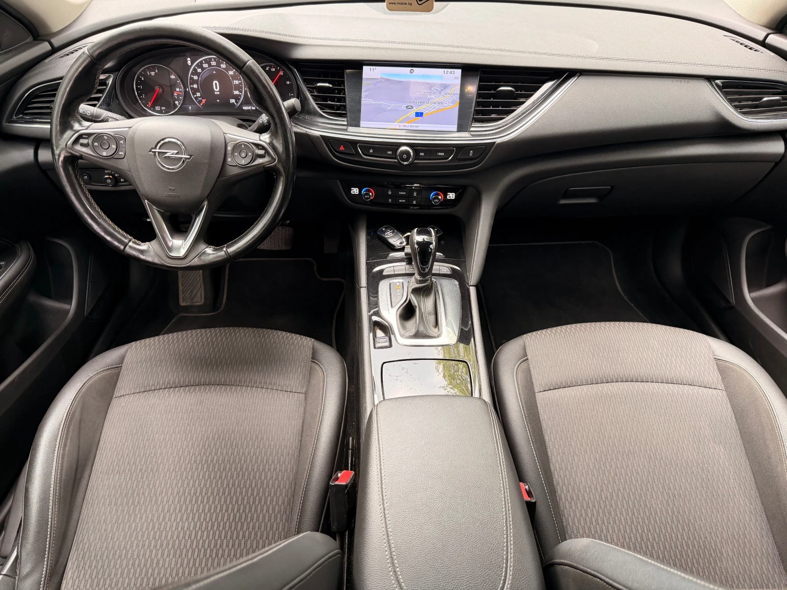 Opel Insignia 1, 6 d , снимка 13 - Автомобили и джипове - 47388969
