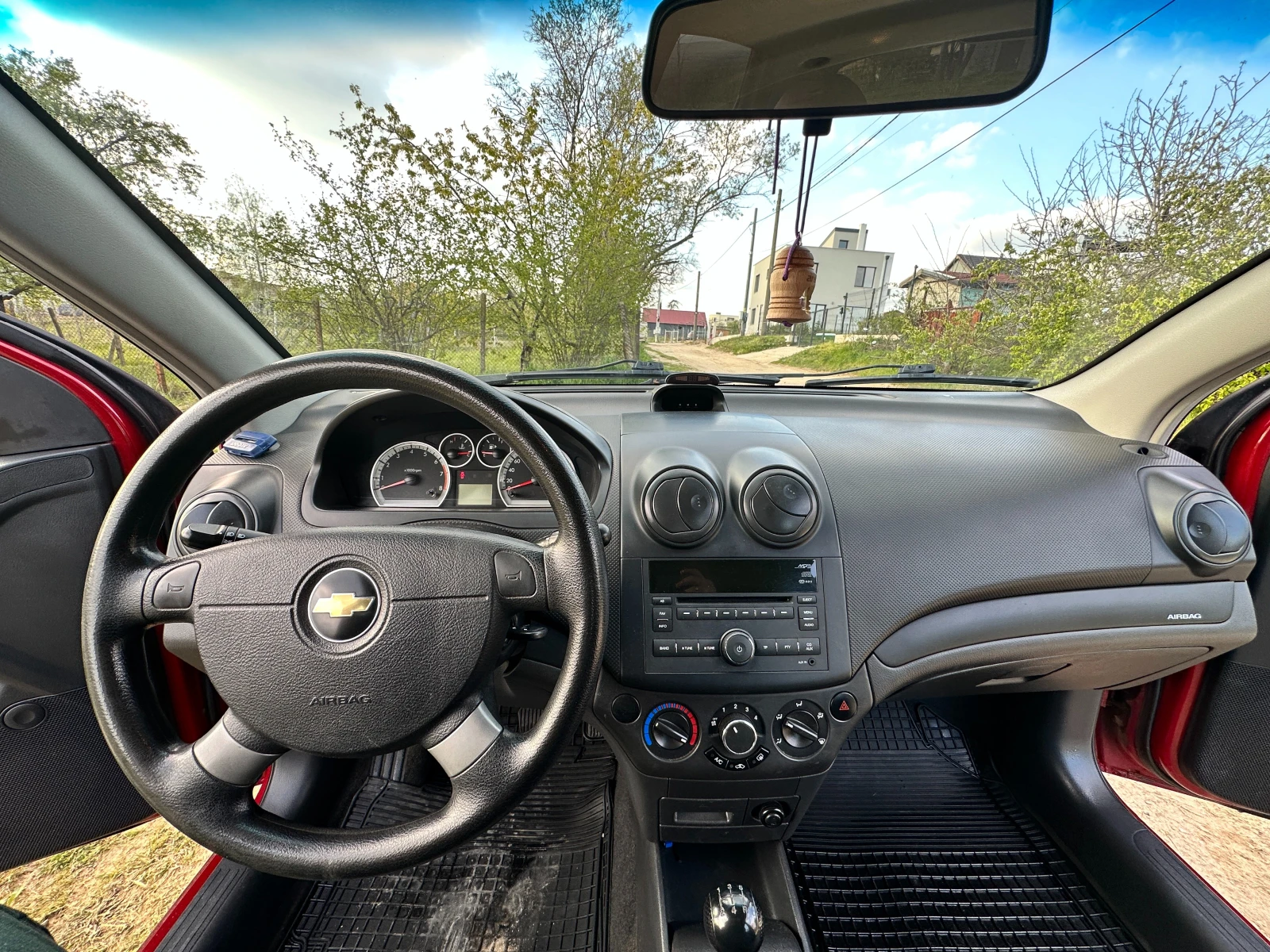 Chevrolet Aveo  - изображение 3