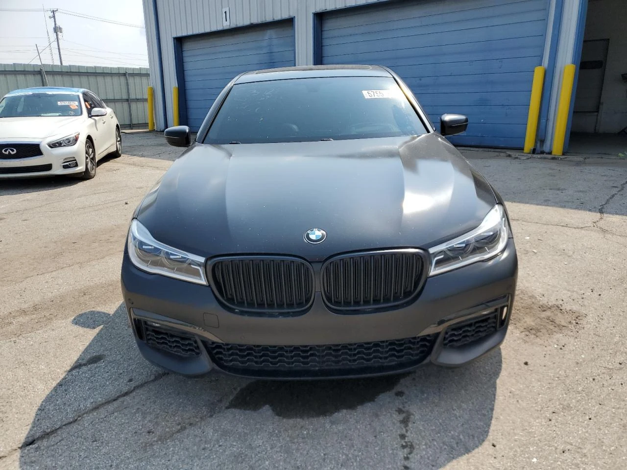 BMW 750 XI* МАСАЖ* ОБДУХВАНЕ* ПОДГРЕВИ* АВТО КРЕДИТ - изображение 2