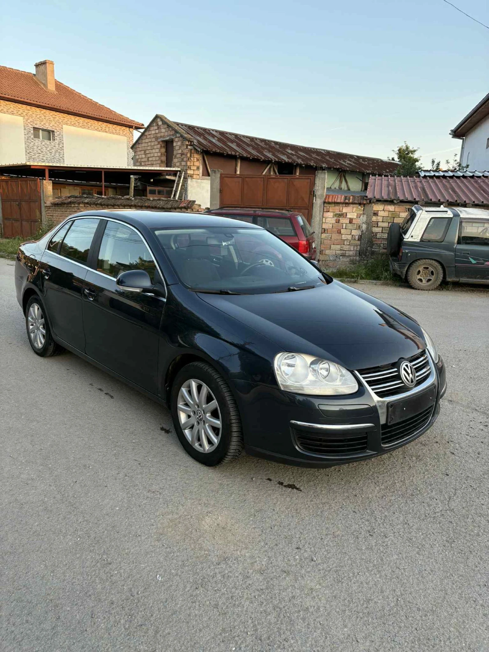 VW Jetta 1.9 TDI 105 КС - изображение 3