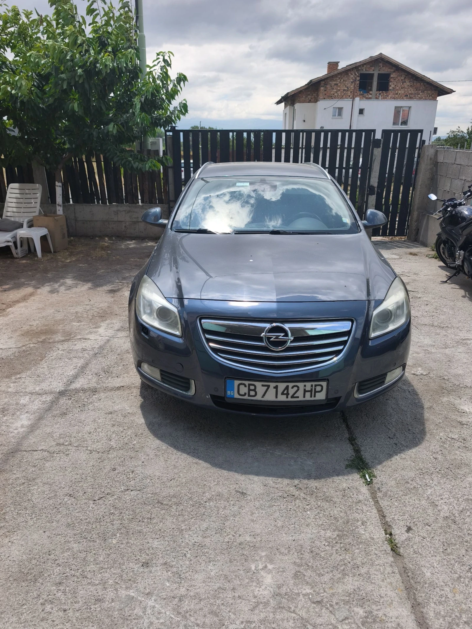Opel Insignia 2.0 - изображение 2
