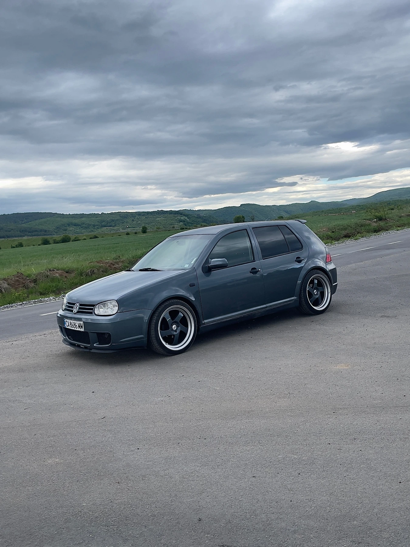 VW Golf | Mobile.bg   1