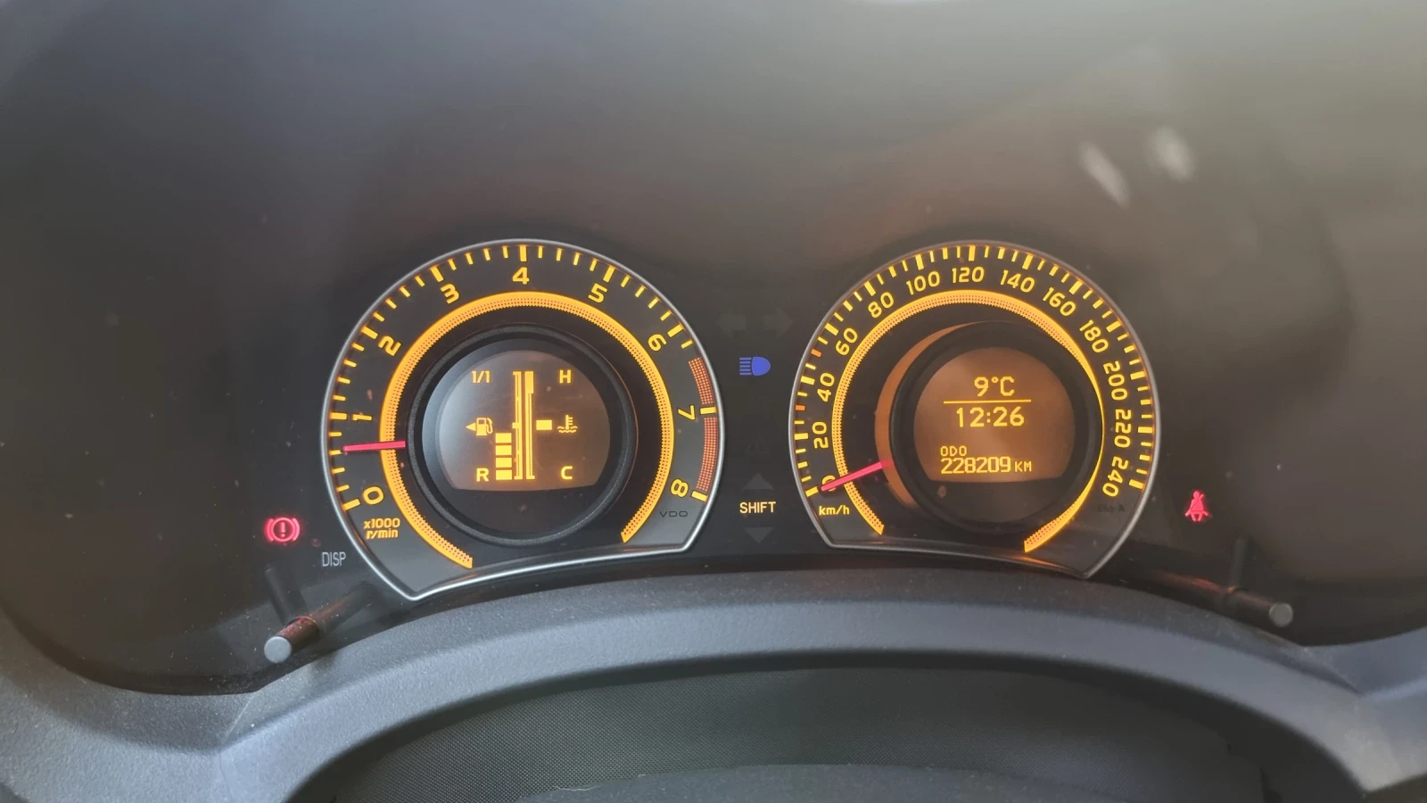 Toyota Auris  - изображение 5