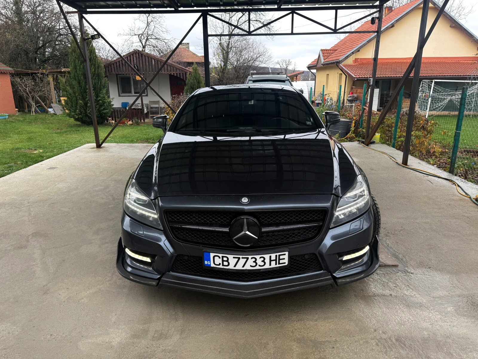 Mercedes-Benz CLS 550 - изображение 2