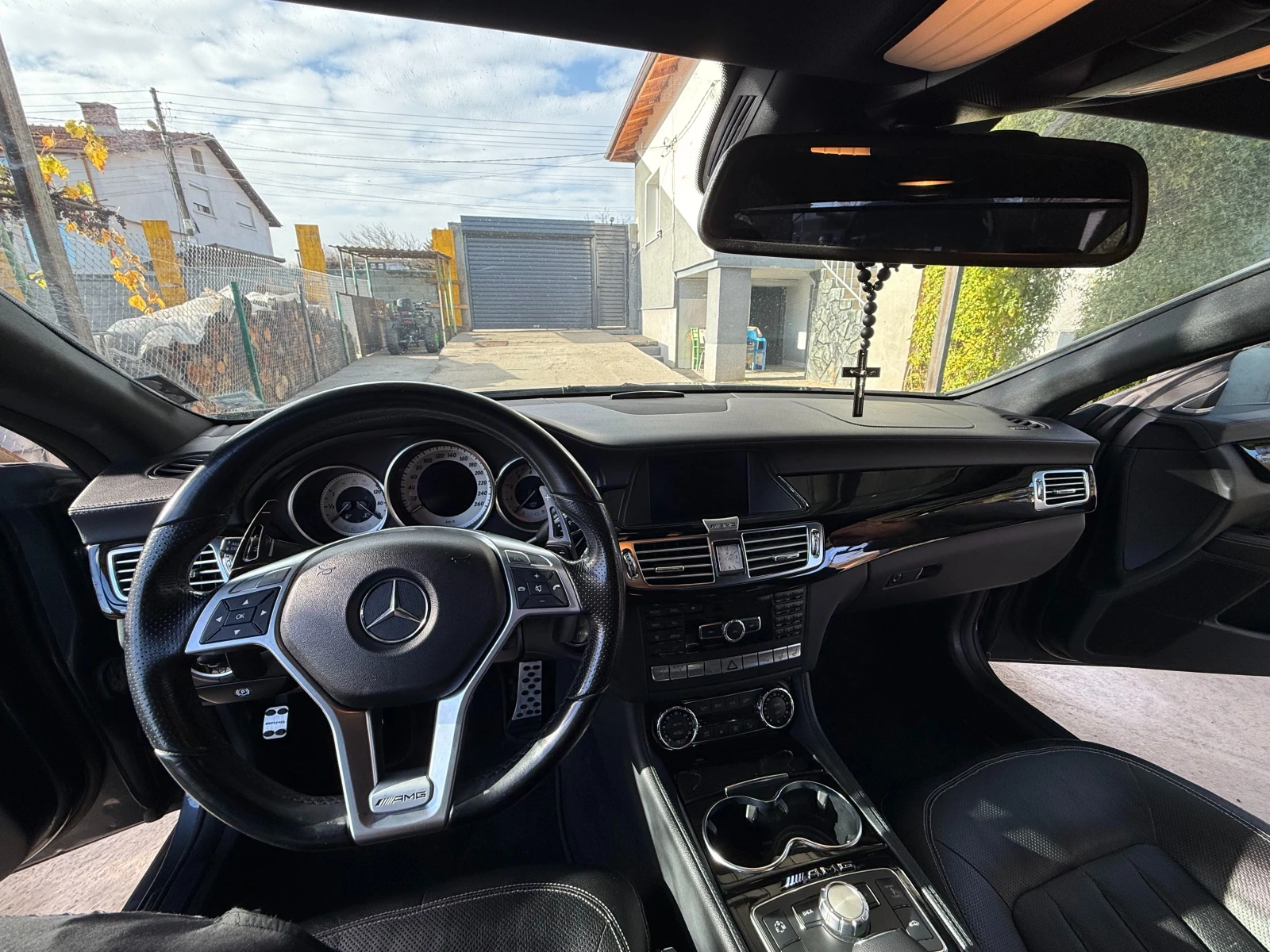 Mercedes-Benz CLS 550 - изображение 10