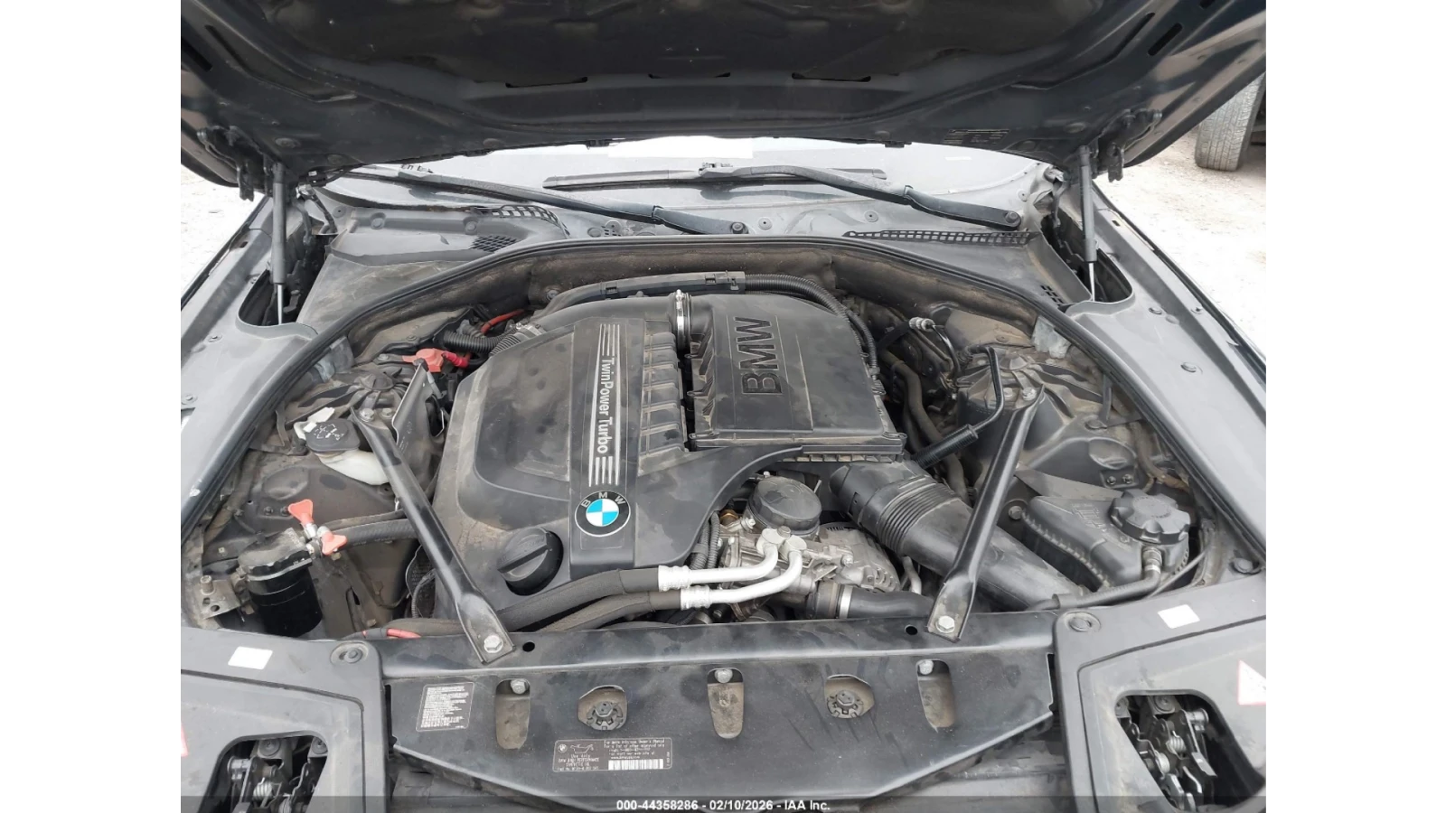 BMW 535 * МПАКЕТ* KEYLESS* РЕКАРО* ПОДГРЕВ* , снимка 14 - Автомобили и джипове - 53798131