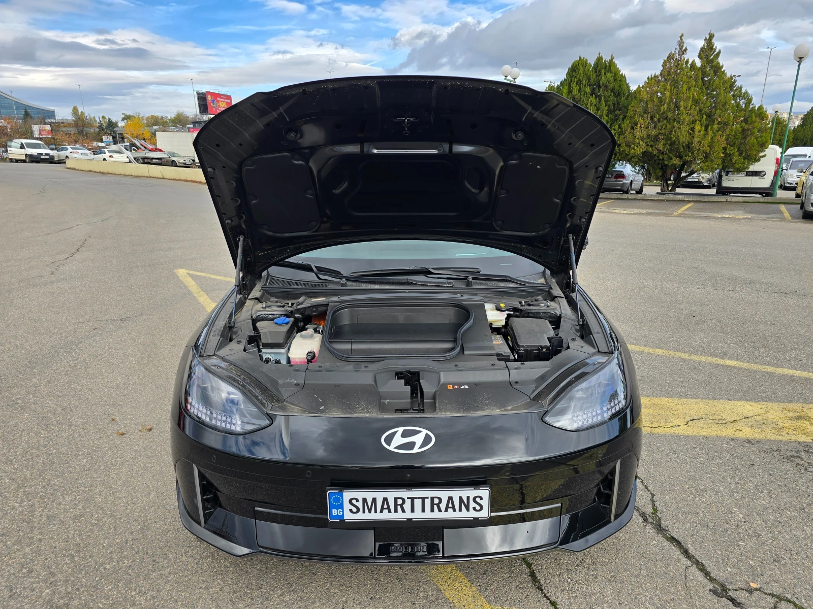 Hyundai Ioniq 6 НОВА КОЛА | ГАРАНЦИЯ | 4x4 | 325 к.с. | 77.4 kWh, снимка 15 - Автомобили и джипове - 54081763