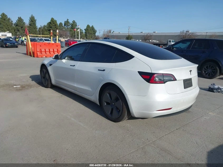 Tesla Model 3 Rear-Wheel Drive, снимка 3 - Автомобили и джипове - 54324127