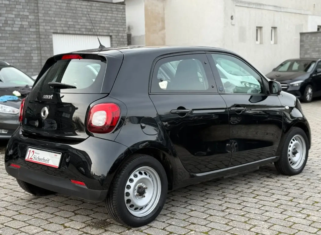 Smart Forfour electric drive / EQ, снимка 9 - Автомобили и джипове - 54368303