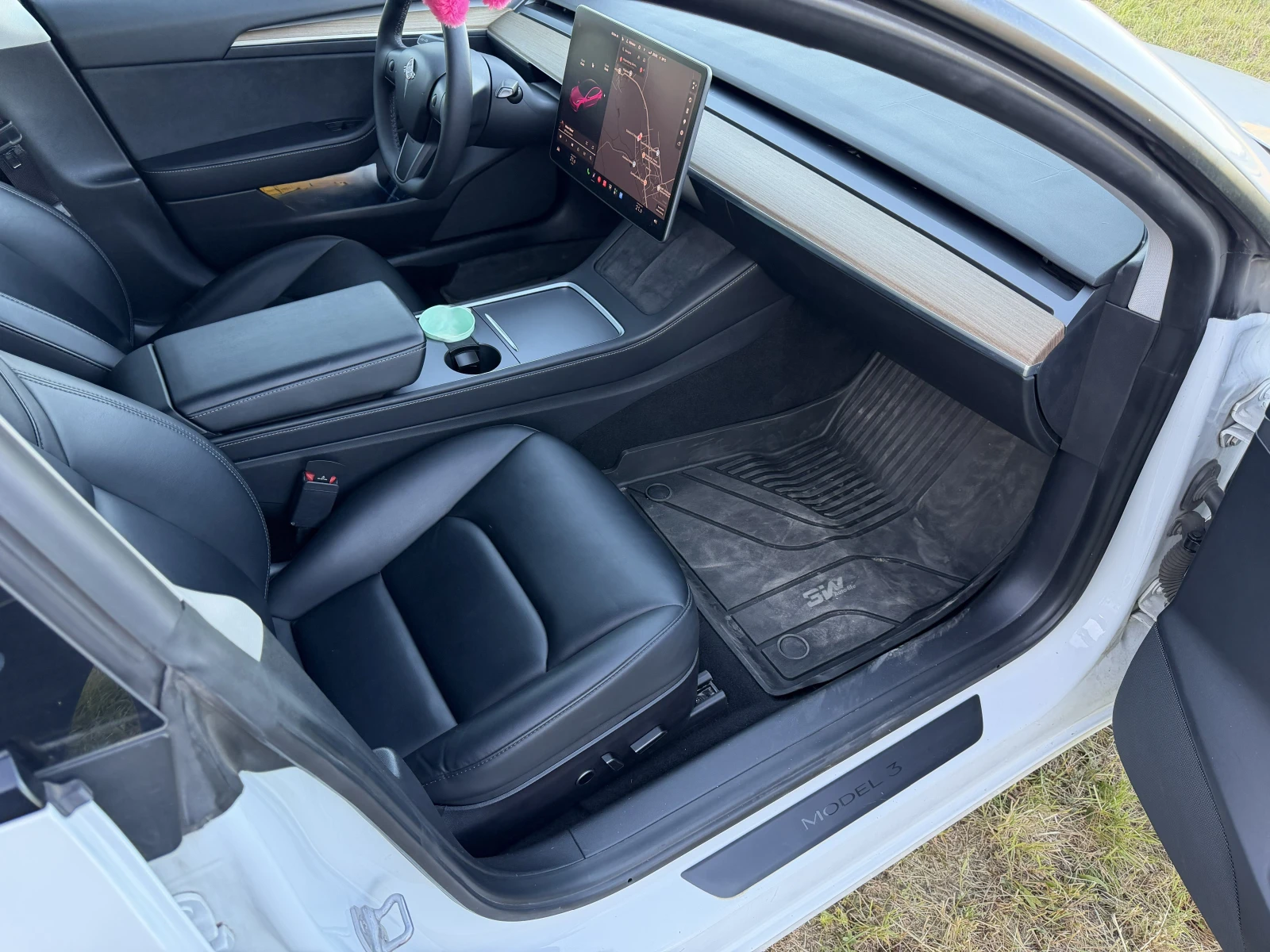 Tesla Model 3 Performance, снимка 15 - Автомобили и джипове - 54805322