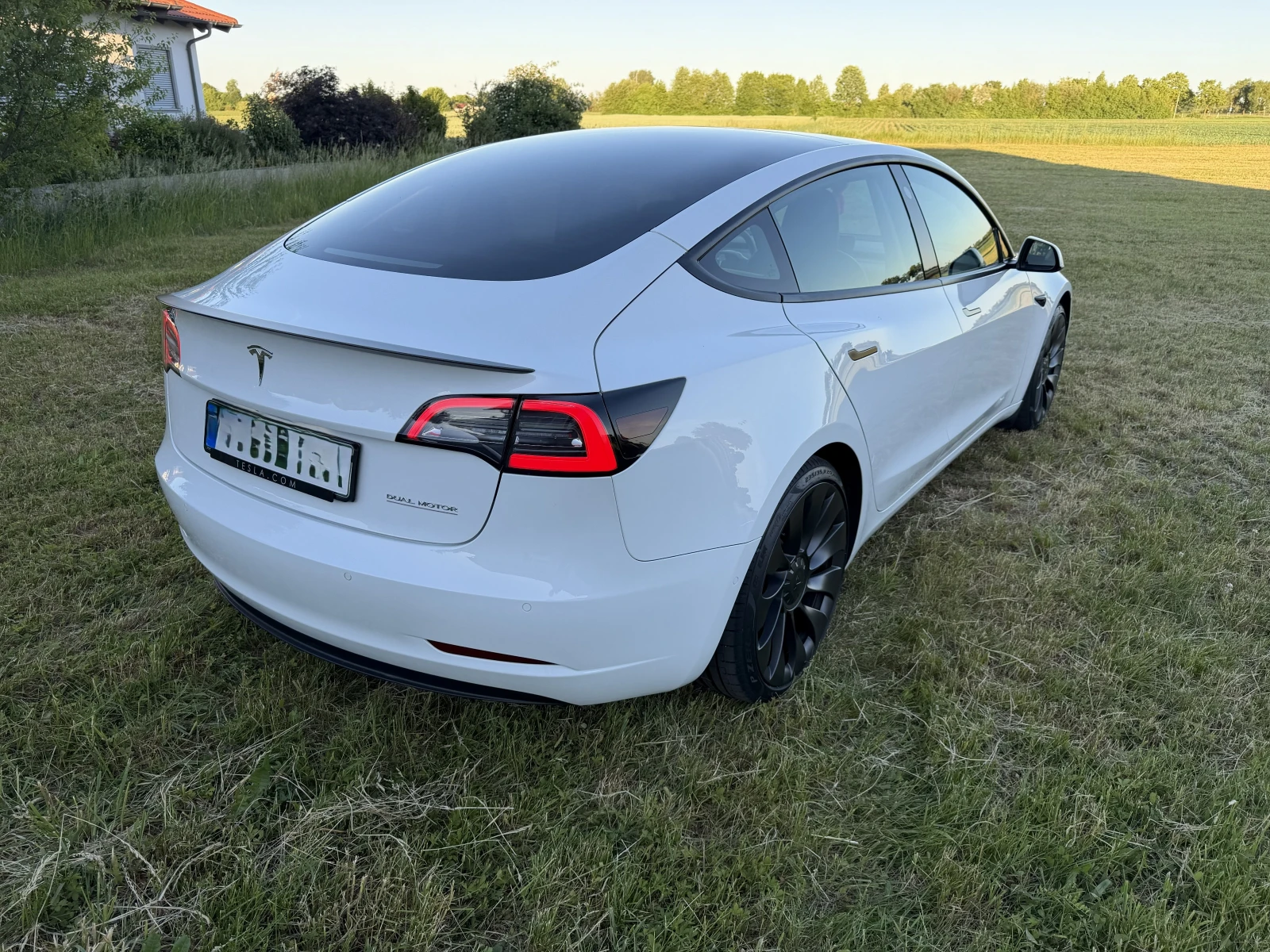 Tesla Model 3 Performance, снимка 4 - Автомобили и джипове - 54805322