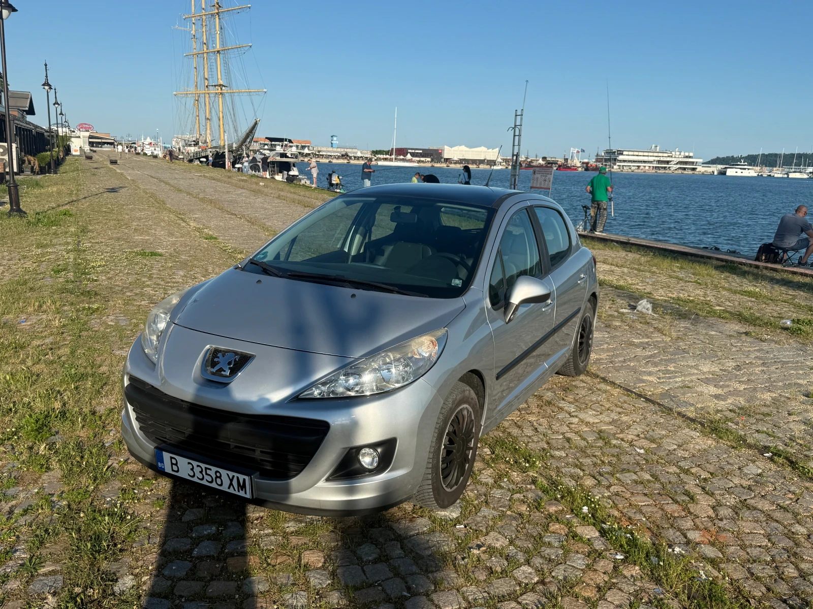 Peugeot 207 1.4i, снимка 3 - Автомобили и джипове - 54875178