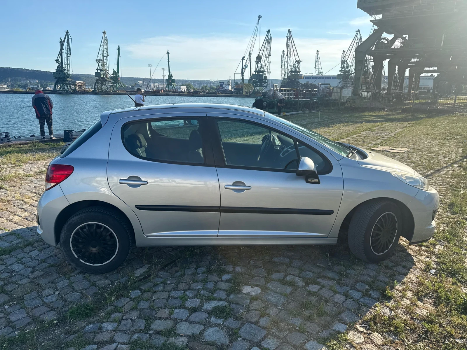 Peugeot 207 1.4i, снимка 8 - Автомобили и джипове - 54875178