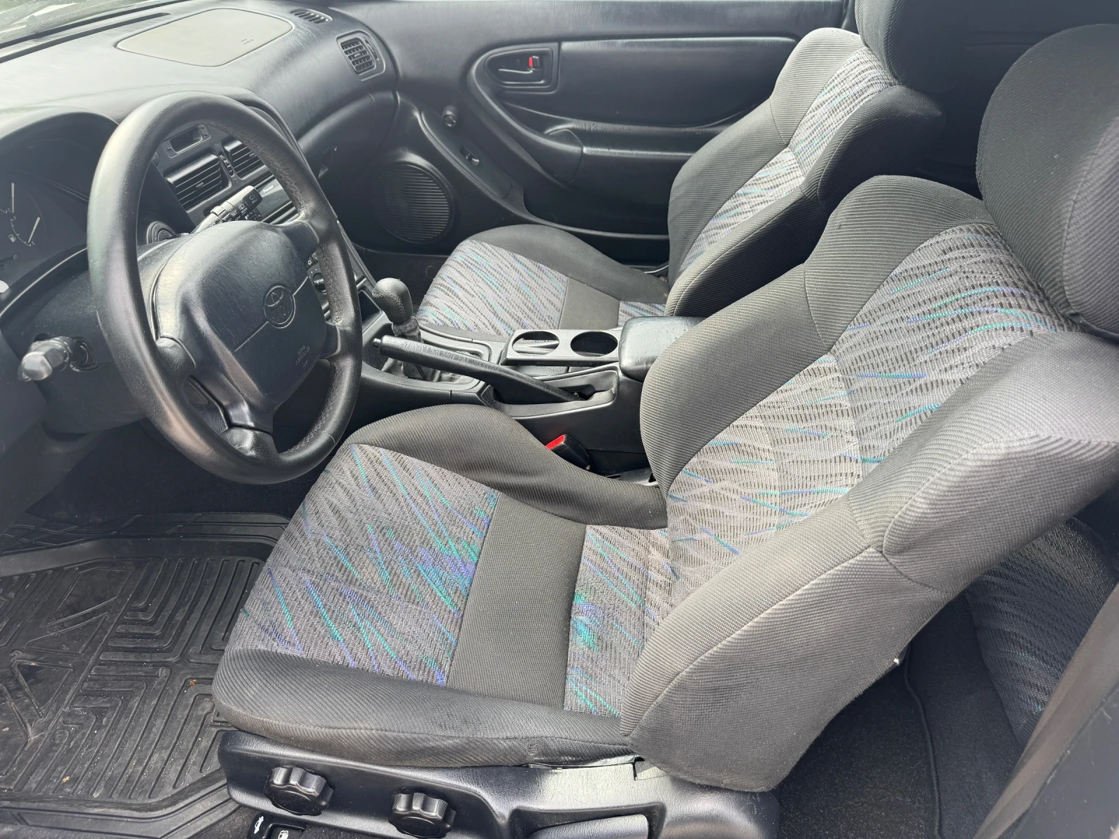 Toyota Celica 2.0i , снимка 14 - Автомобили и джипове - 55034618