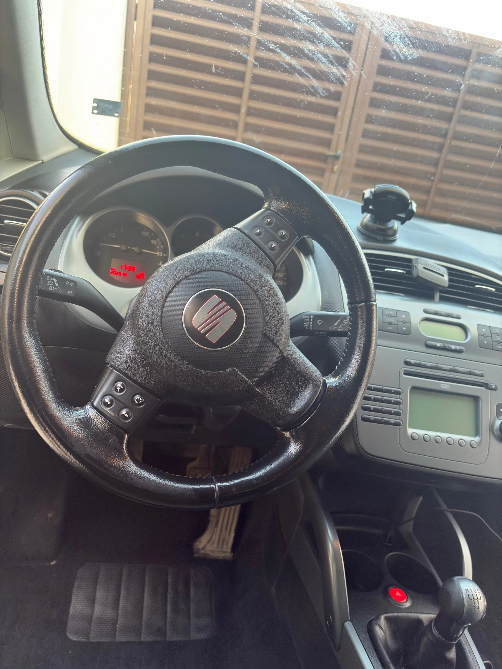Seat Altea 1.9 TDI, снимка 15 - Автомобили и джипове - 55090173