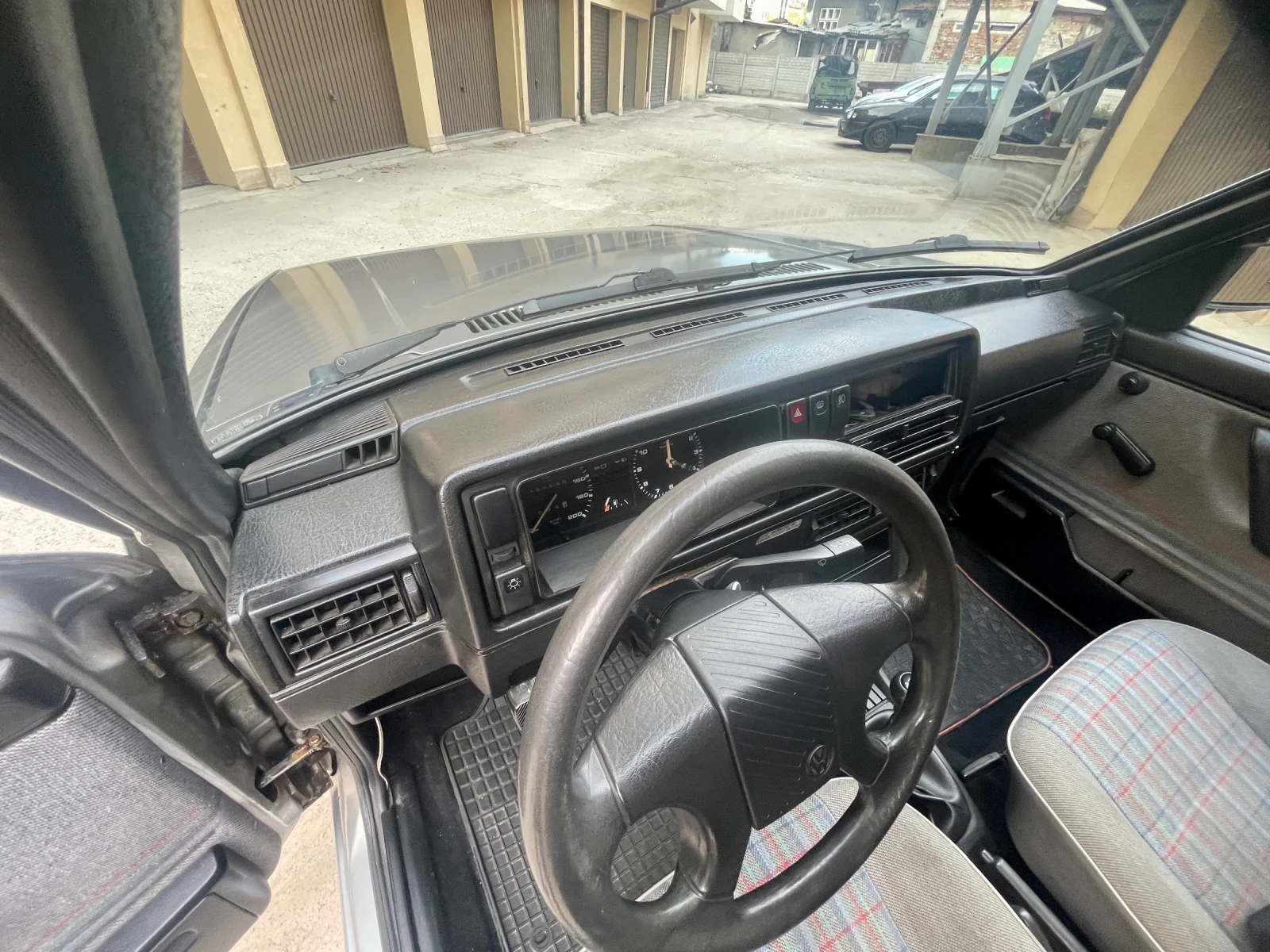 VW Golf Boston, снимка 8 - Автомобили и джипове - 55166245