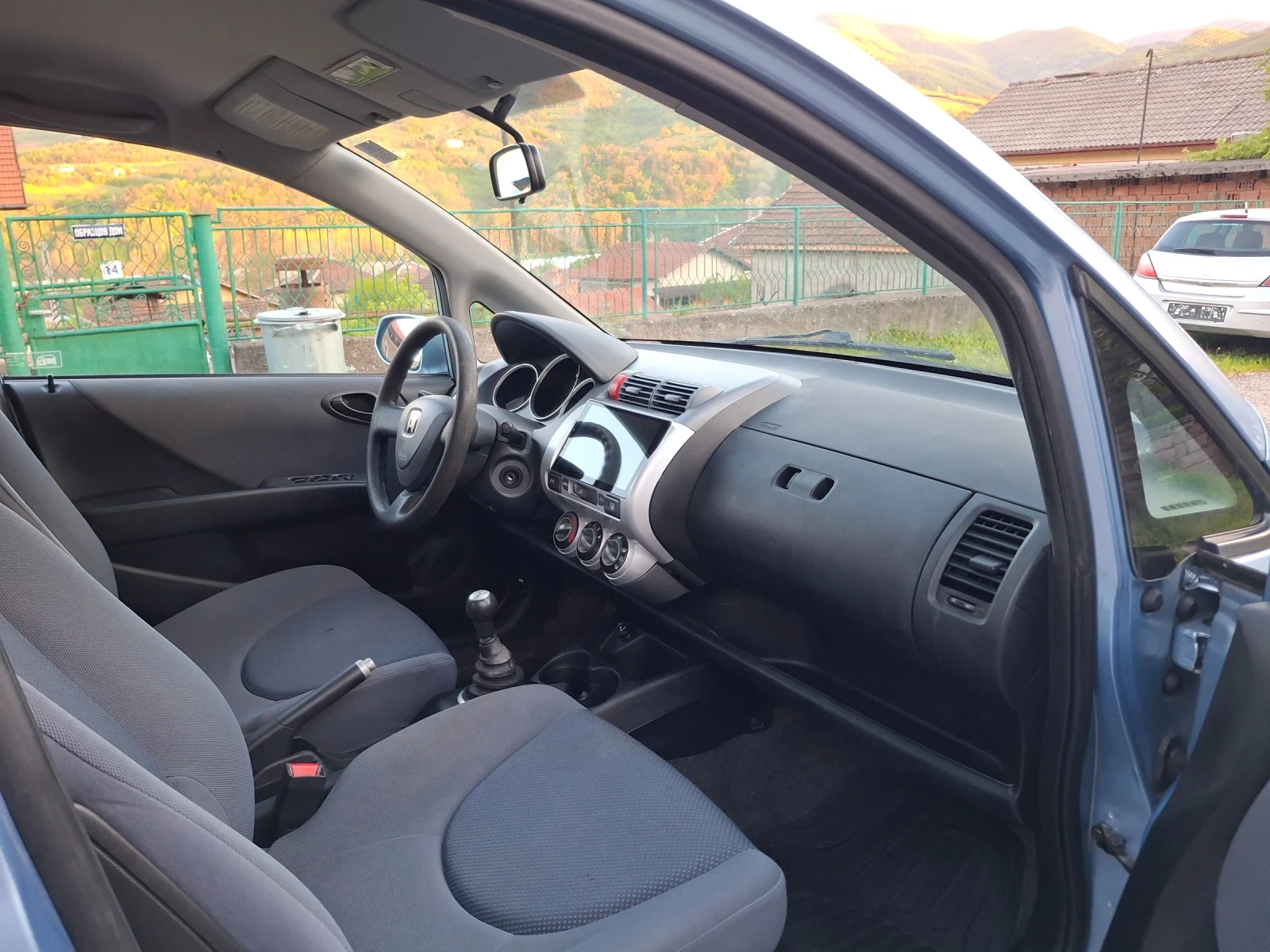 Honda Jazz 1.4i.navi.klima., снимка 13 - Автомобили и джипове - 55465628