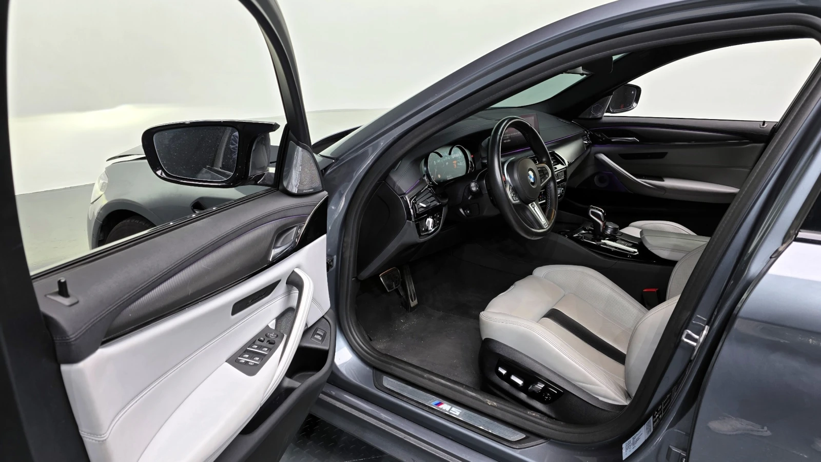 BMW M5, снимка 11 - Автомобили и джипове - 55544064