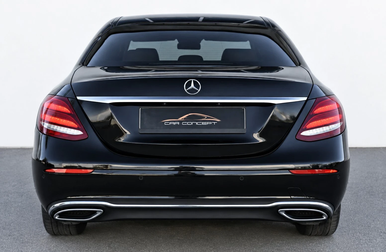 Mercedes-Benz E 220 D 4M * 9G* AVANGARDE-LINE* MULTIBEAM LIGHT* DIGITA, снимка 5 - Автомобили и джипове - 55998718