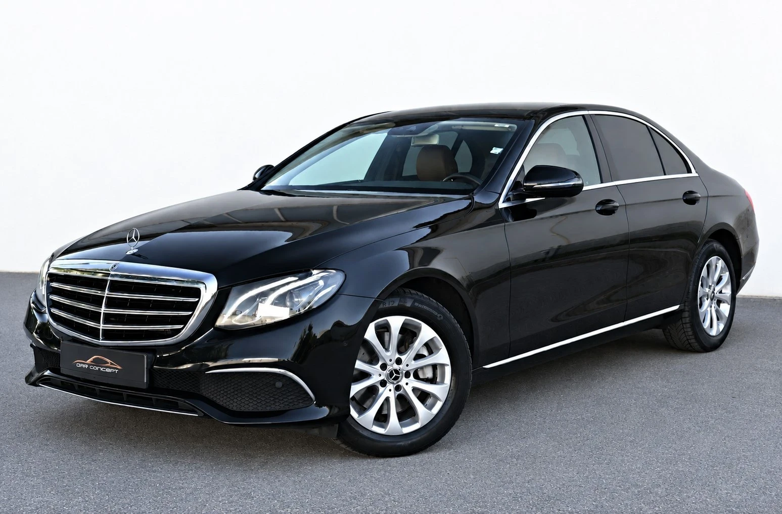 Mercedes-Benz E 220 D 4M * 9G* AVANGARDE-LINE* MULTIBEAM LIGHT* DIGITA