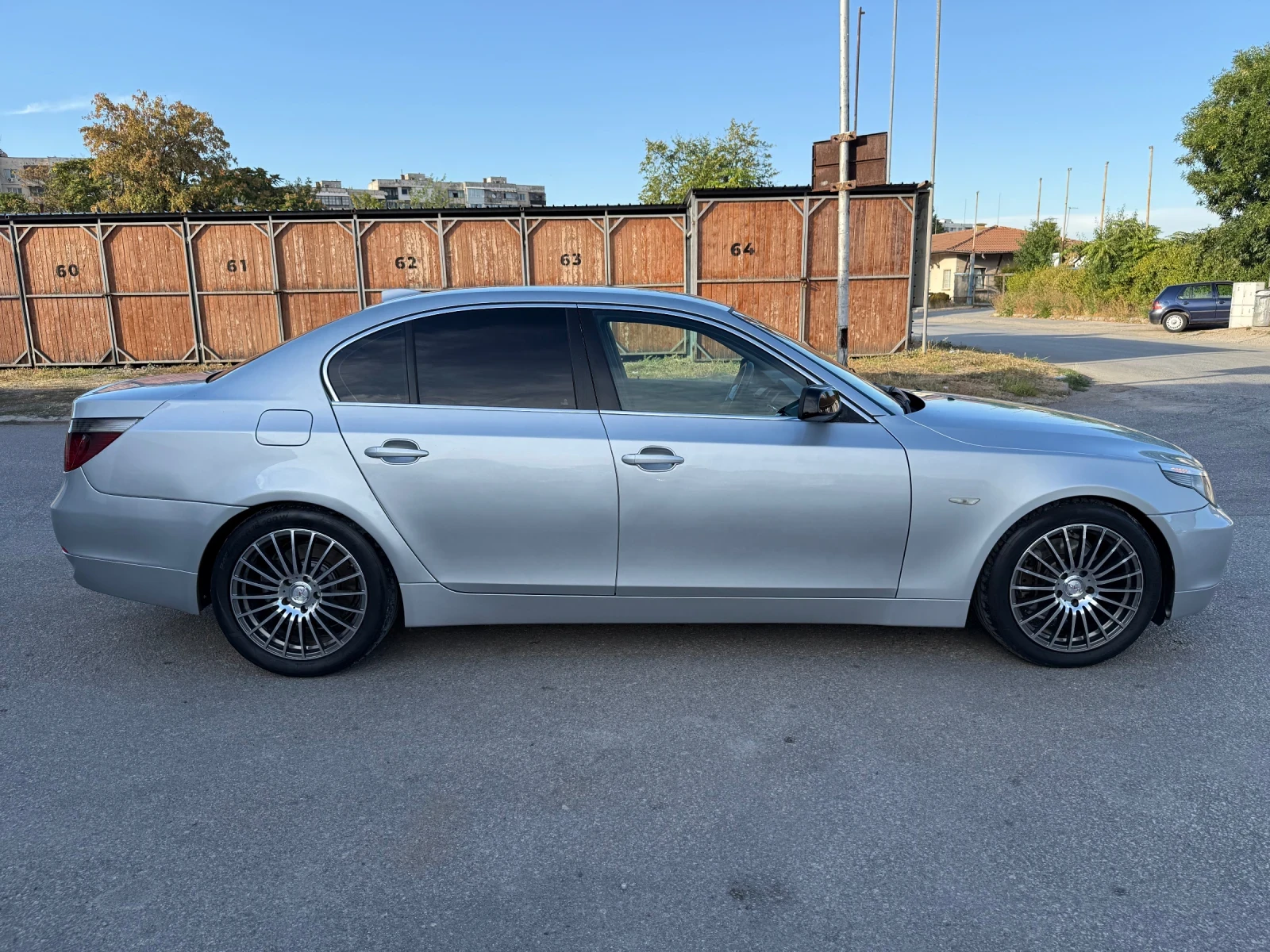BMW 530 3.0D, снимка 3 - Автомобили и джипове - 56187303