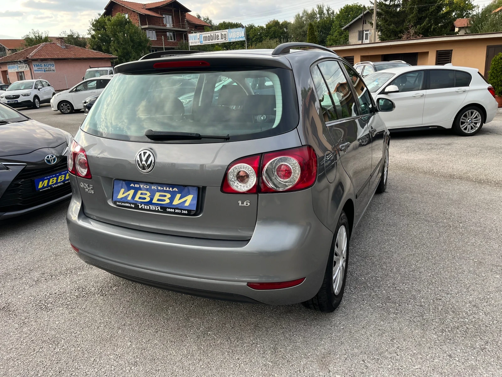 VW Golf Plus 1.6 I. 102 кс. 157 Х КМ, снимка 3 - Автомобили и джипове - 56285430