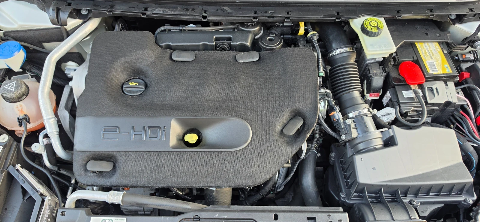 Peugeot 308 2.0HDI, снимка 13 - Автомобили и джипове - 56318748
