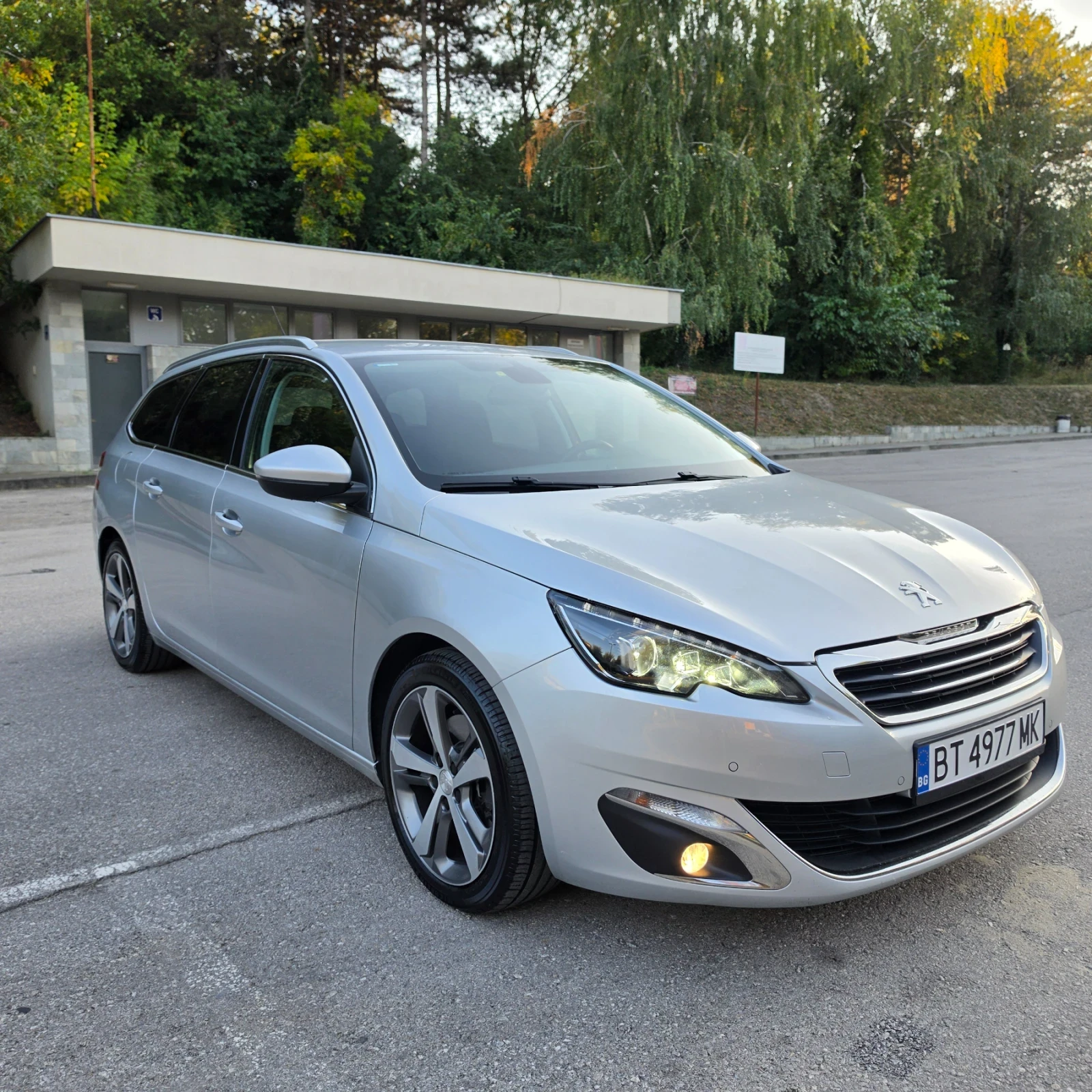 Peugeot 308 2.0HDI, снимка 2 - Автомобили и джипове - 56318748