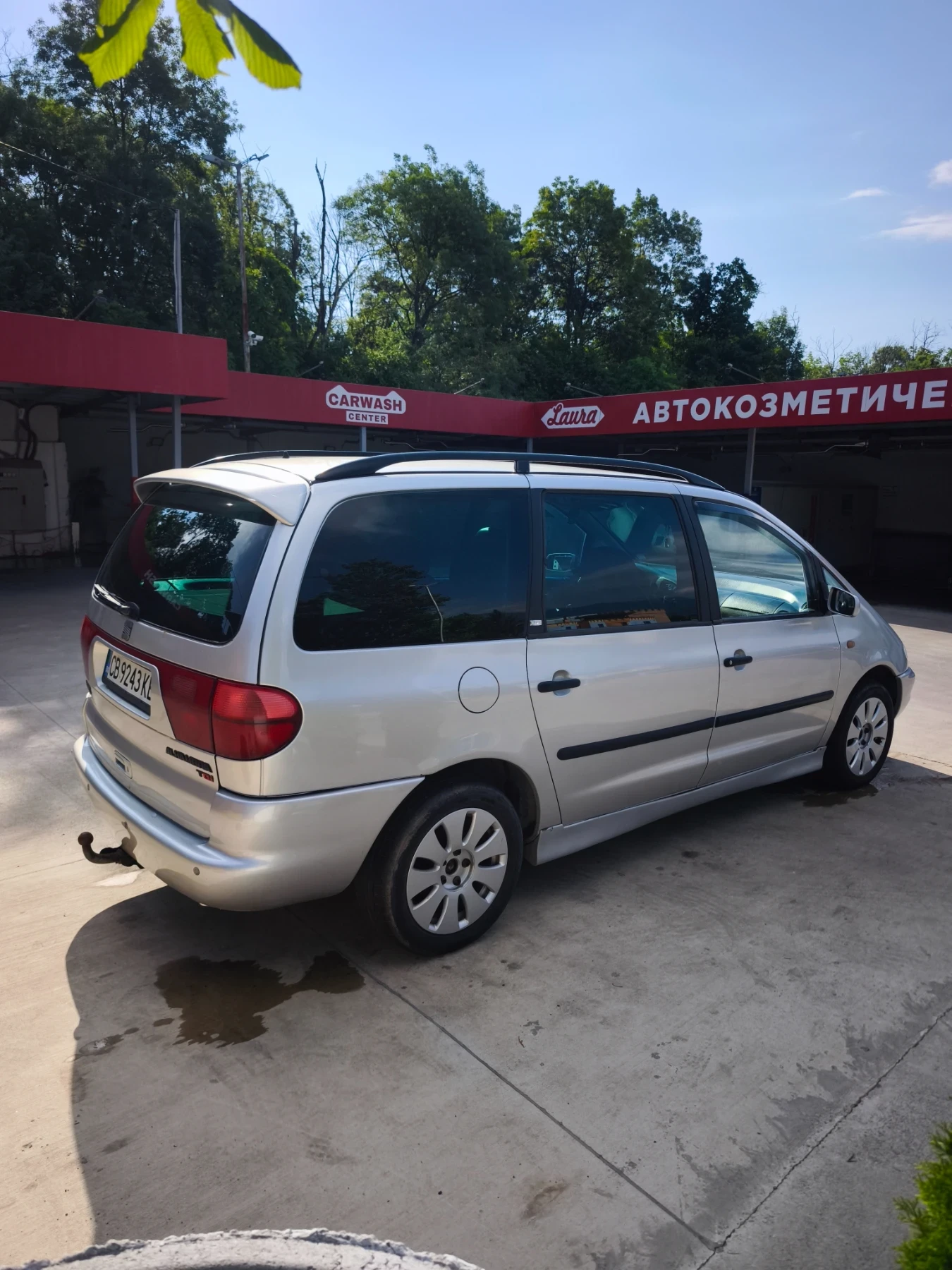 Seat Alhambra 1.9 TDI, снимка 3 - Автомобили и джипове - 56416857