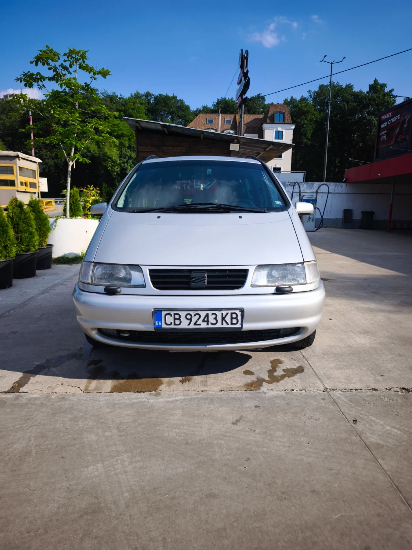 Seat Alhambra 1.9 TDI, снимка 14 - Автомобили и джипове - 56416857