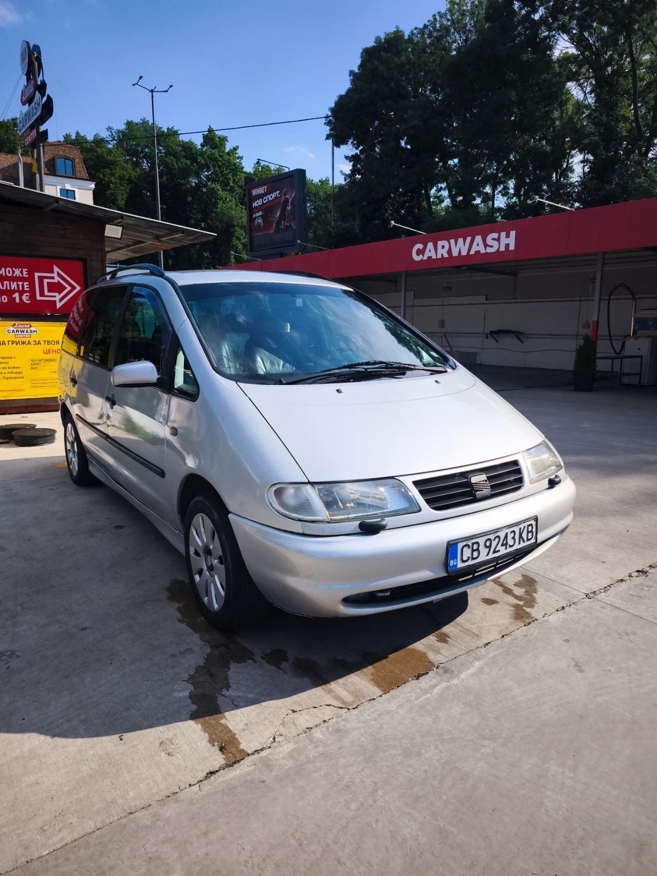 Seat Alhambra 1.9 TDI, снимка 5 - Автомобили и джипове - 56416857