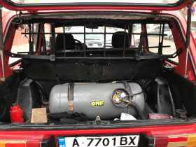 Lada Niva, снимка 9 - Автомобили и джипове - 45200995