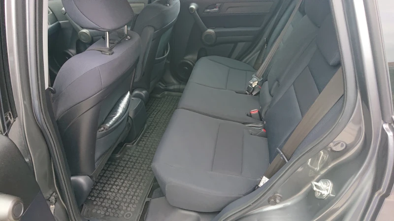 Honda Cr-v, снимка 7 - Автомобили и джипове - 52048557