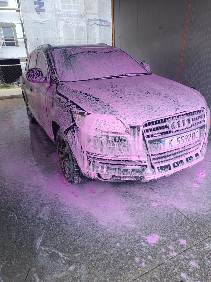 Audi Q7, снимка 3 - Автомобили и джипове - 52465272