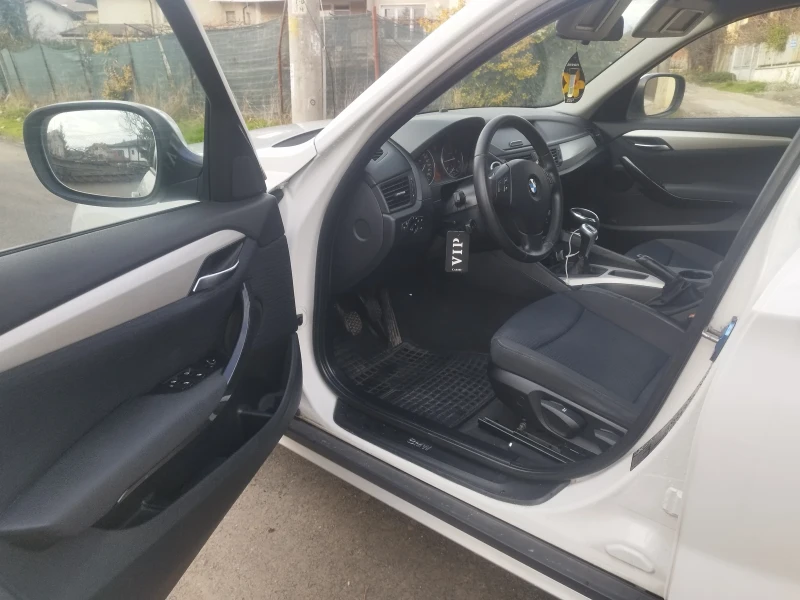 BMW X1 1.8 Xdrive, снимка 9 - Автомобили и джипове - 52546392