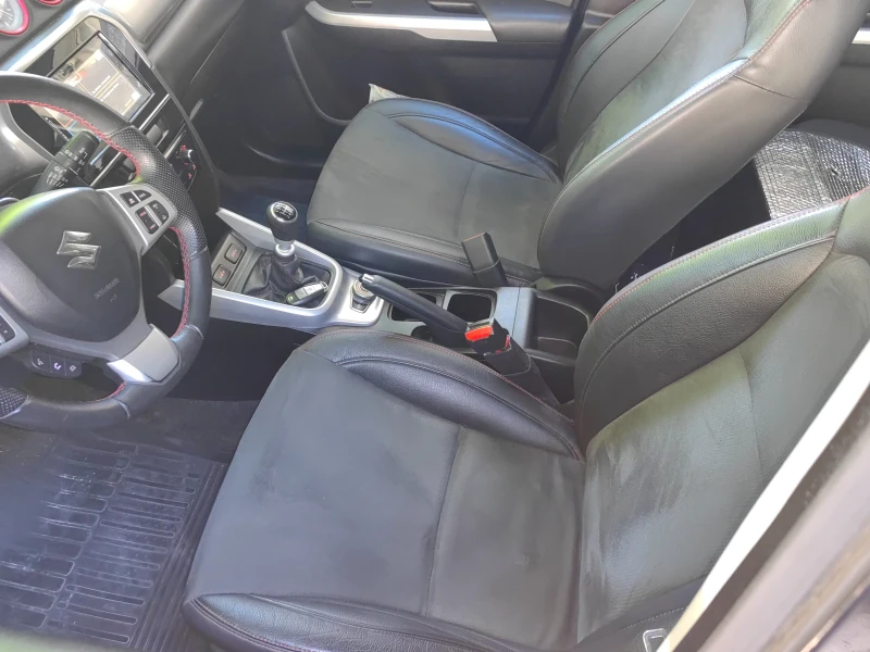 Suzuki Vitara 1.4T 4* 4, снимка 8 - Автомобили и джипове - 52977537