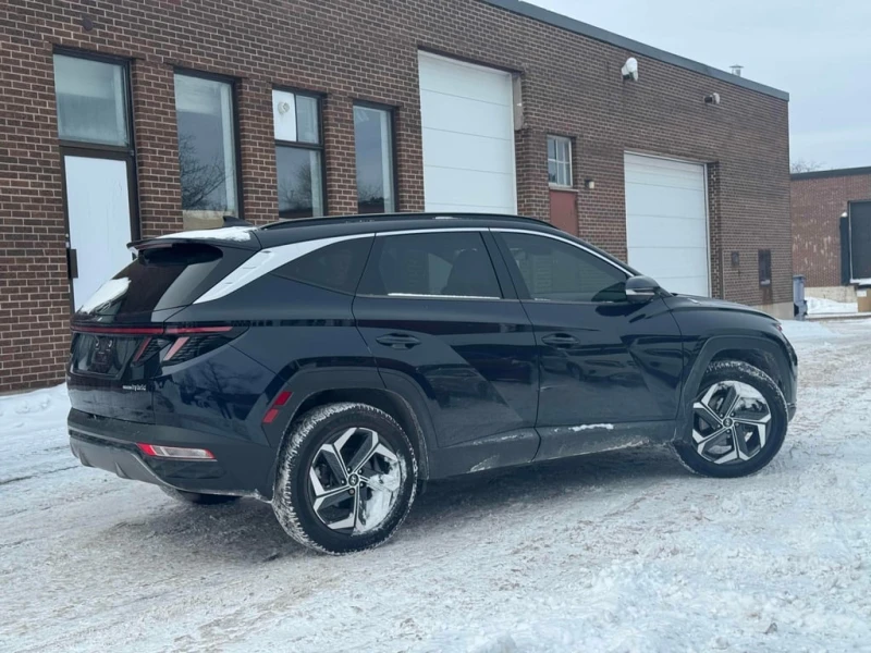 Hyundai Tucson * Luxury * CARFAX /PANO/NAVI/LANE ASSIST, снимка 3 - Автомобили и джипове - 53338277