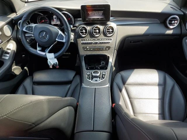 Mercedes-Benz GLC 300 4MATIC / BURMESTER / PANO - изображение 8
