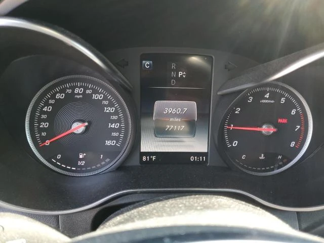 Mercedes-Benz GLC 300 4MATIC / BURMESTER / PANO - изображение 9