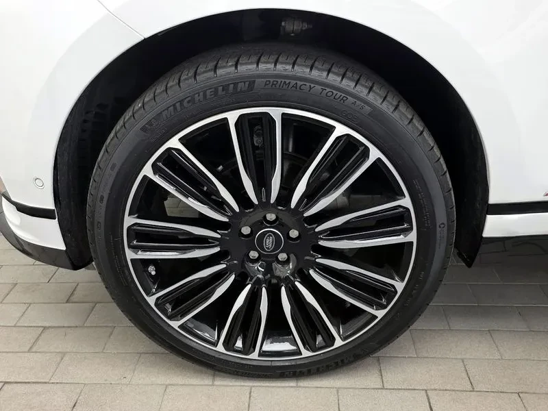 Land Rover Range Rover Velar, снимка 5 - Автомобили и джипове - 54515156