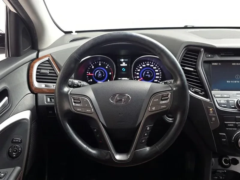 Hyundai Santa fe 2.0 CRDi 4WD - САМО 30% АВАНС, снимка 13 - Автомобили и джипове - 56159116