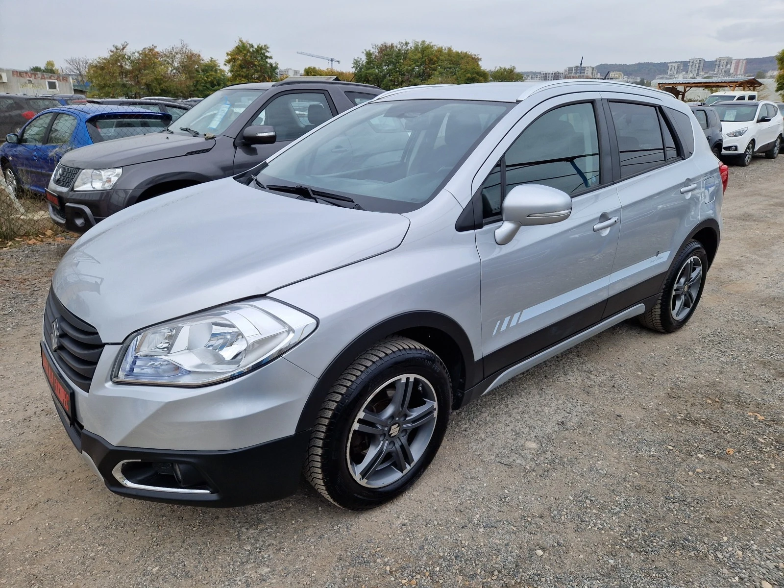 Suzuki SX4 S-Cross 1.6I 4x4  - изображение 6