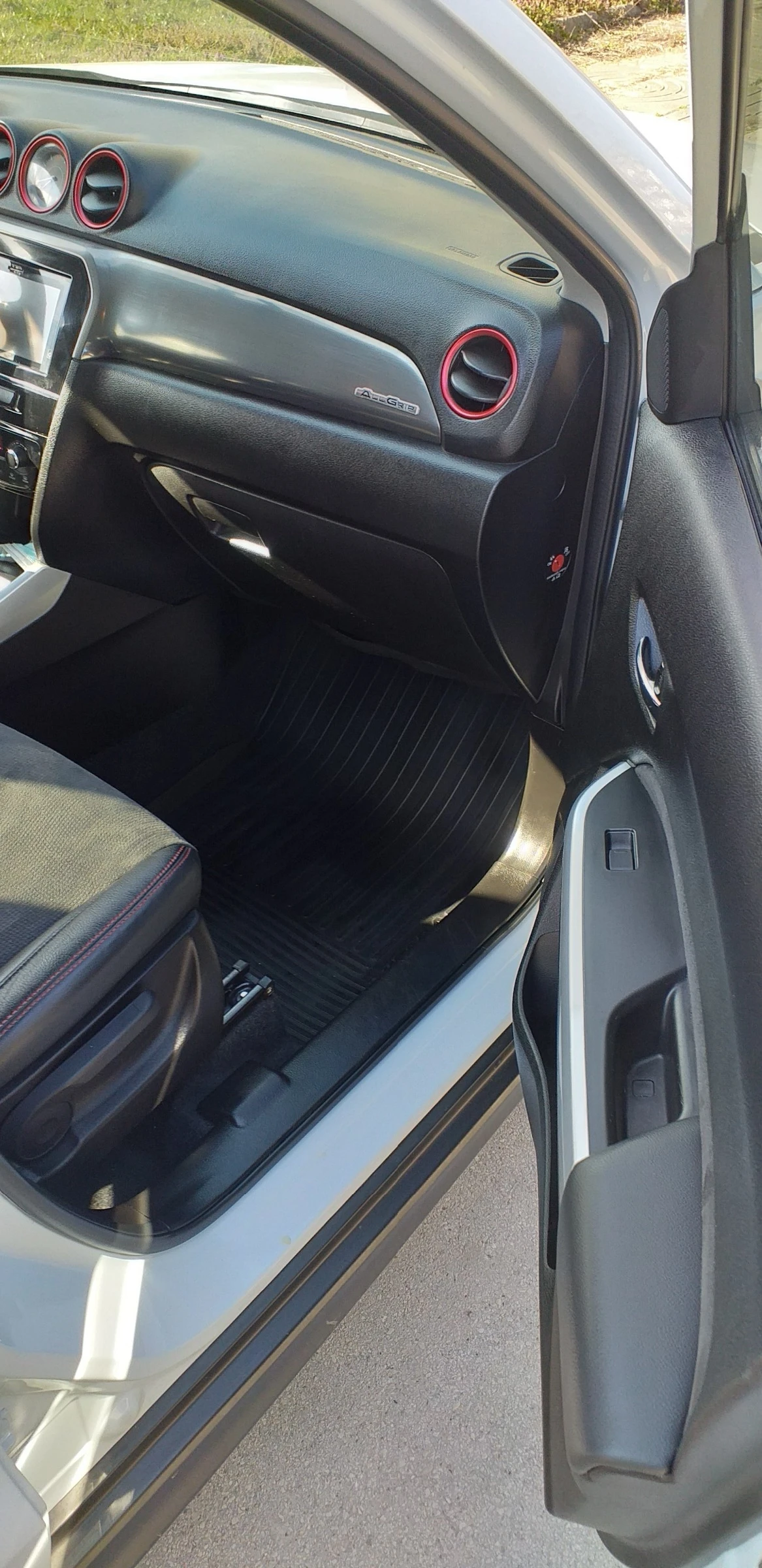 Suzuki Vitara 1.4T 4* 4 - изображение 9
