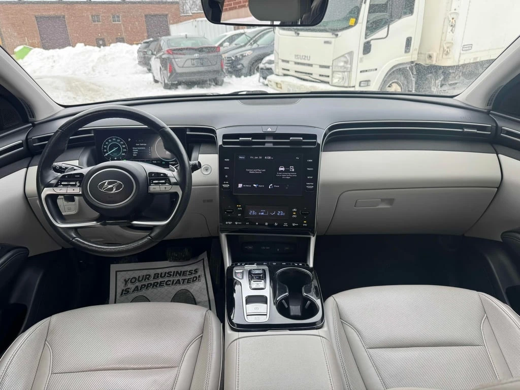 Hyundai Tucson * Luxury * CARFAX /PANO/NAVI/LANE ASSIST - изображение 9