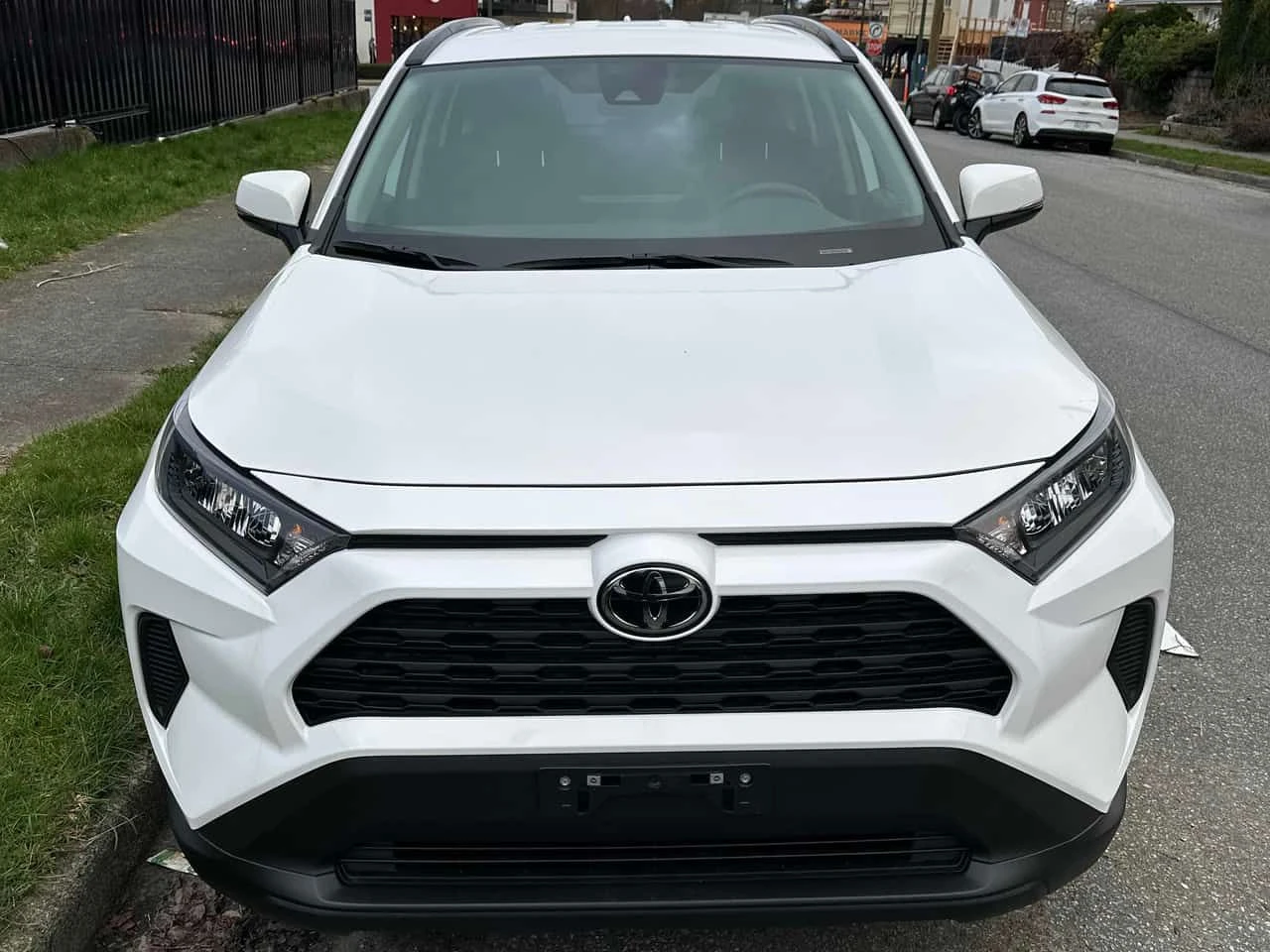 Toyota Rav4 * Hybrid LE * CARFAX * ЦЕНА ДО БГ - изображение 6