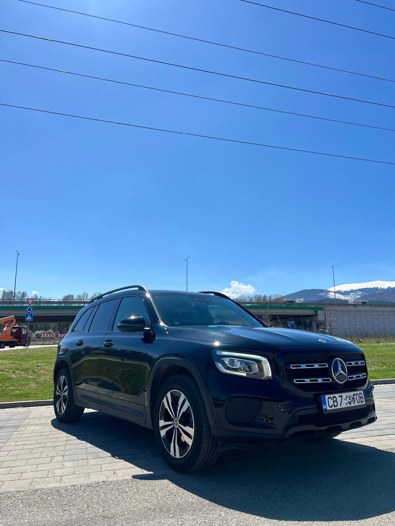 Mercedes-Benz GLB, снимка 6 - Автомобили и джипове - 54336251