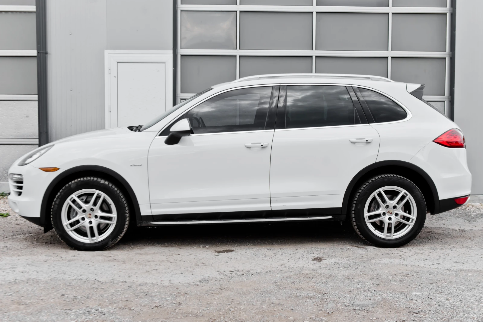 Porsche Cayenne 3.0TDI* FULL, снимка 5 - Автомобили и джипове - 54614951